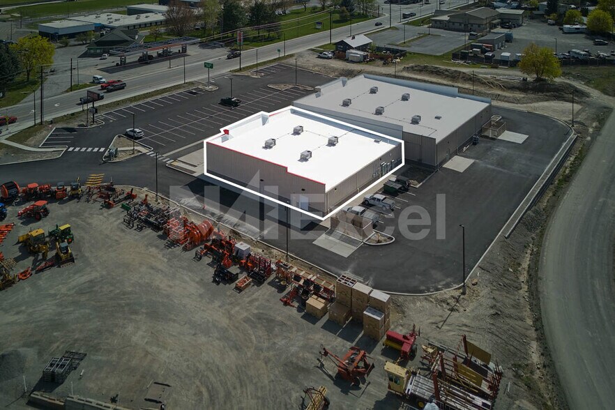 6610 Main st, Bonners Ferry, ID à vendre - Photo du bâtiment - Image 2 de 7