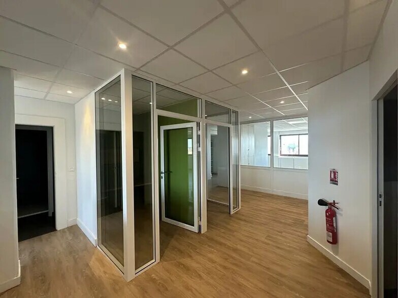 Office in Schiltigheim for sale - Interior Photo - Image 3 of 9