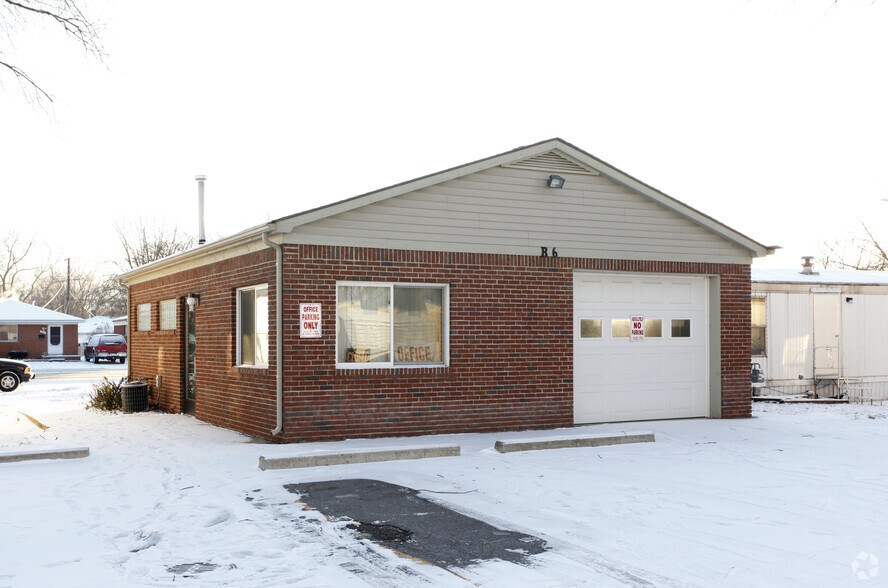 4128 Pelham Rd, Dearborn Heights, MI for sale - Building Photo - Image 2 of 2