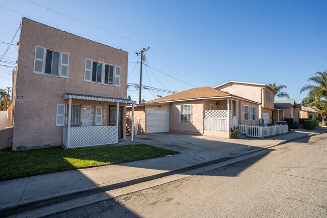 Plus de détails pour 242 E Del Amo Blvd, Long Beach, CA - Multi-résidentiel à vendre