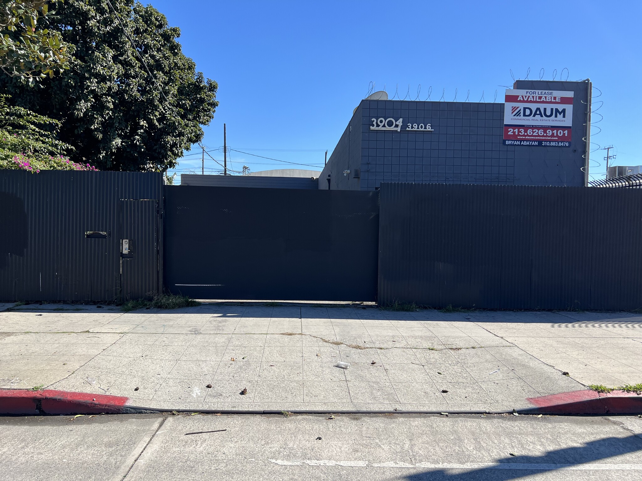 3904 S Broadway, Los Angeles, CA for lease Building Photo- Image 1 of 10