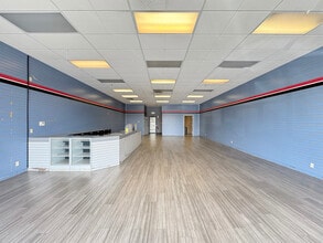 1400 W Washington St, Sequim, WA for lease Building Photo- Image 2 of 27