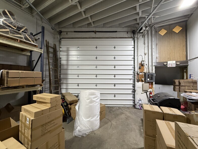 4900 Train Ave, Cleveland, OH à vendre - Photo du bâtiment - Image 3 de 10