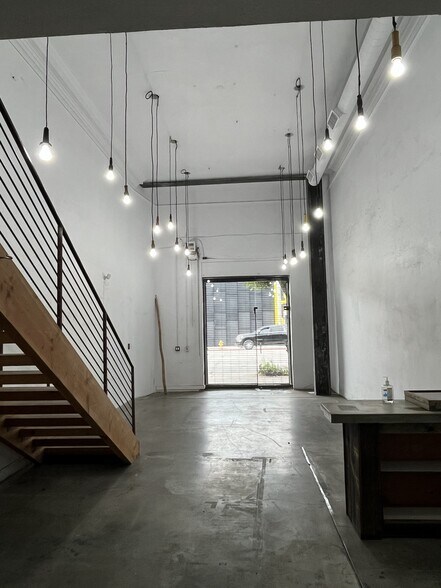 126-128 S La Brea Ave, Los Angeles, CA à louer - Photo du bâtiment - Image 3 de 8