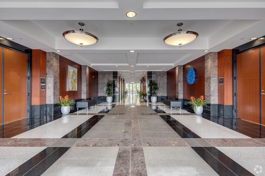 12001 Research Pky, Orlando, FL for sale - Lobby - Image 1 of 1