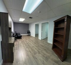 6405 NW 36th St, Miami, FL for lease Interior Photo- Image 1 of 4