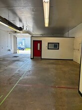 745 E Highland St, Allentown, PA for lease Interior Photo- Image 2 of 10