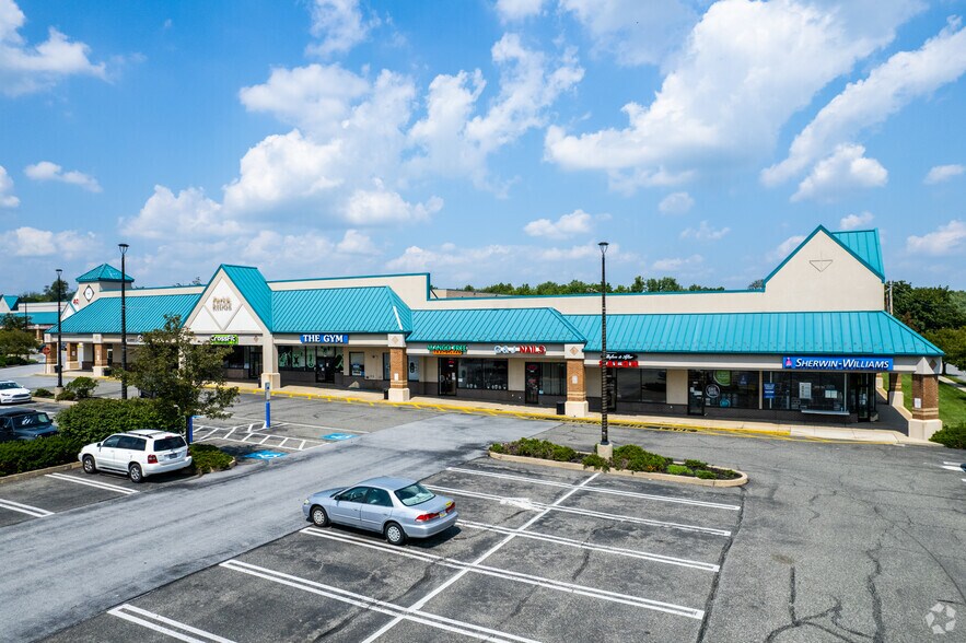 2701-2761 Ridge Pike, Norristown, PA à louer - Photo du bâtiment - Image 3 de 6