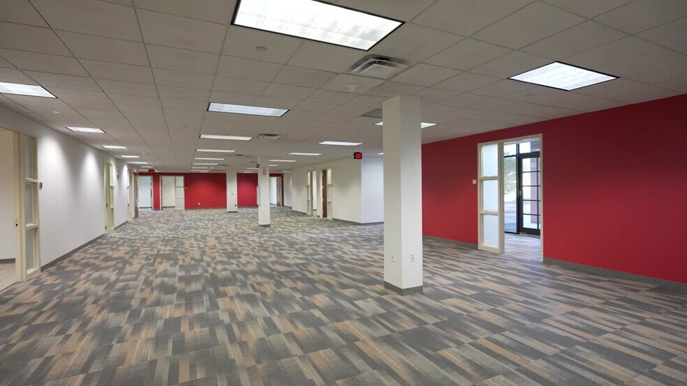 1 Crossroads Dr, Bedminster, NJ à louer - Vidéo sur l’inscription commerciale - Image 2 de 5