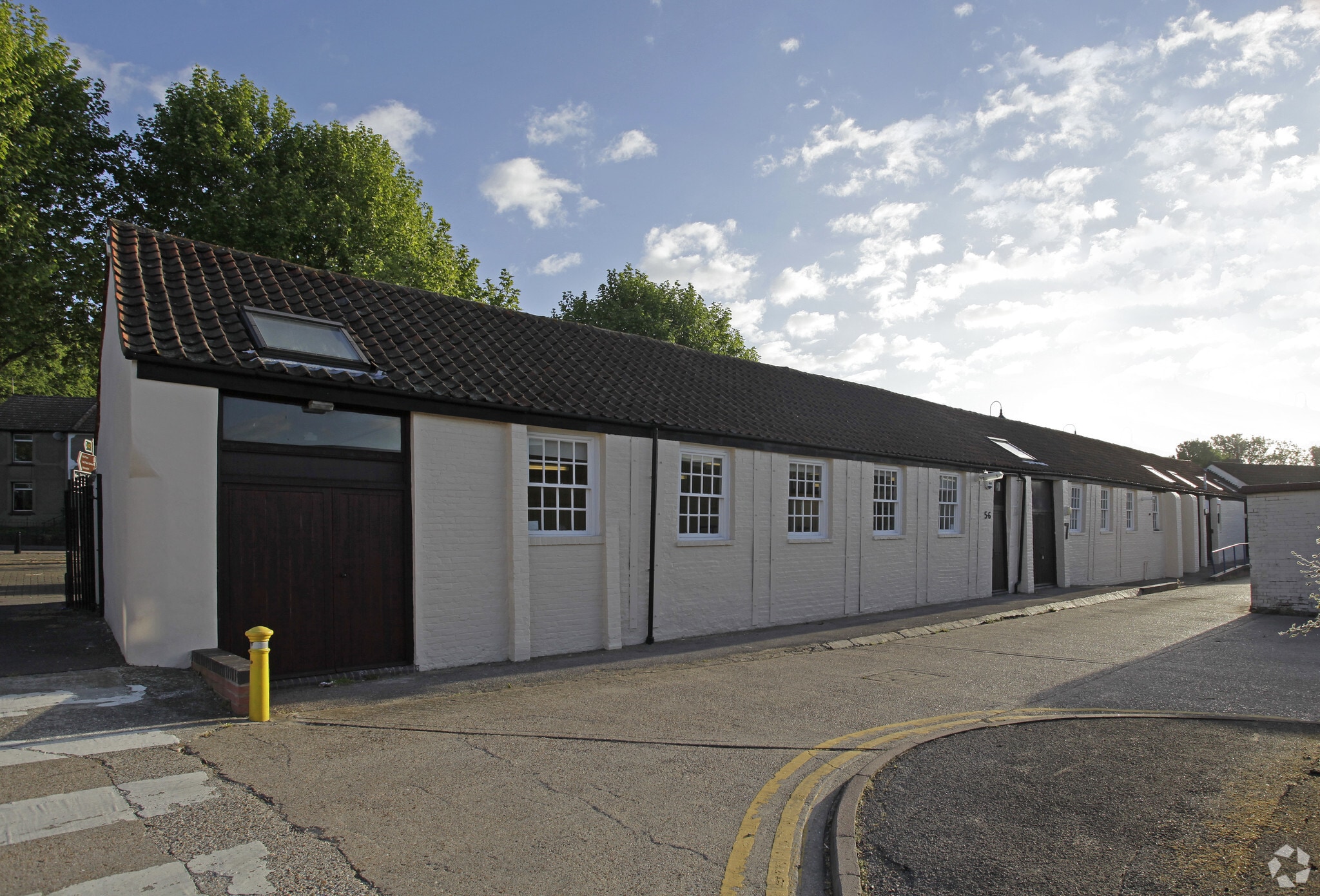 Bourne Rd, Crayford for lease Primary Photo- Image 1 of 5