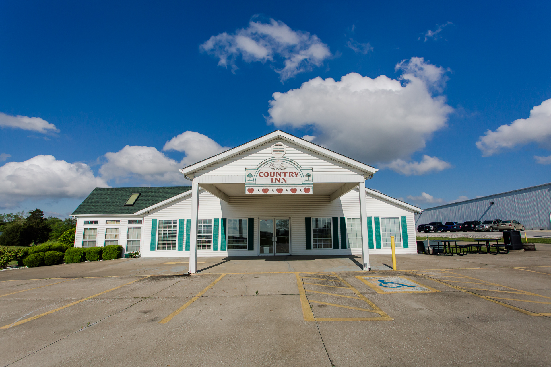 1617 S Main St, Red Bud, IL for sale Building Photo- Image 1 of 1