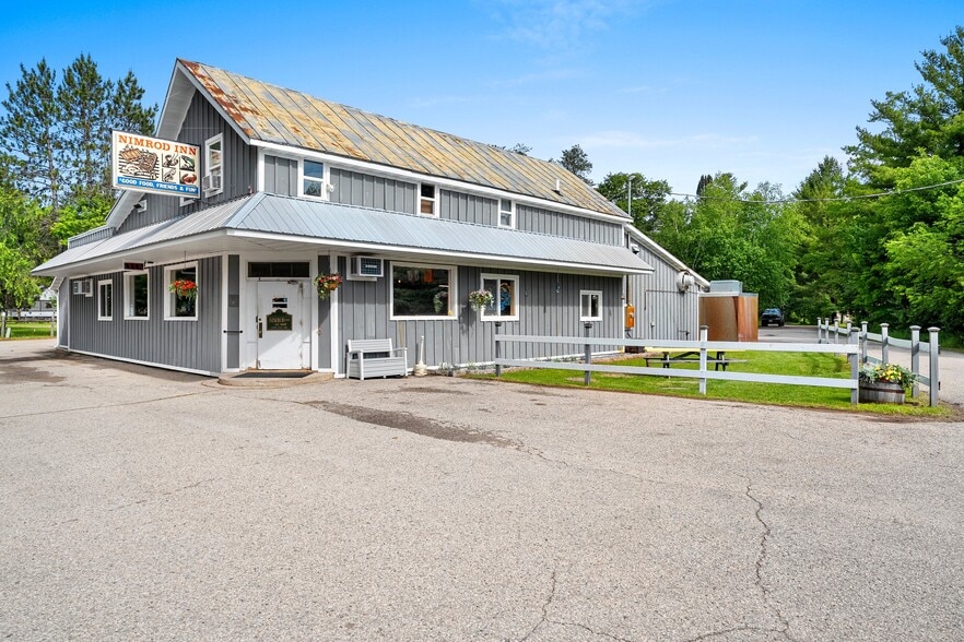 N12808 Northway Dr, Athelstane, WI for sale - Building Photo - Image 2 of 65