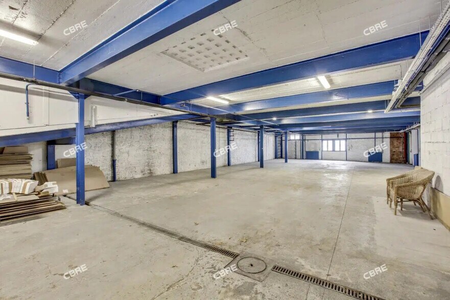 Flex in Gentilly for lease - Interior Photo - Image 2 of 14