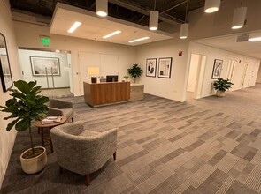 1 E Pratt St, Baltimore, MD for lease Interior Photo- Image 1 of 3
