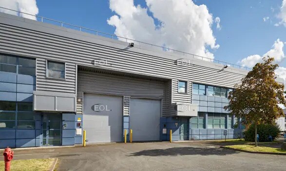 Flex in La Courneuve for lease Building Photo- Image 1 of 14