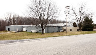 More details for 657 Northgate Cir, New Castle, PA - Industrial for Sale