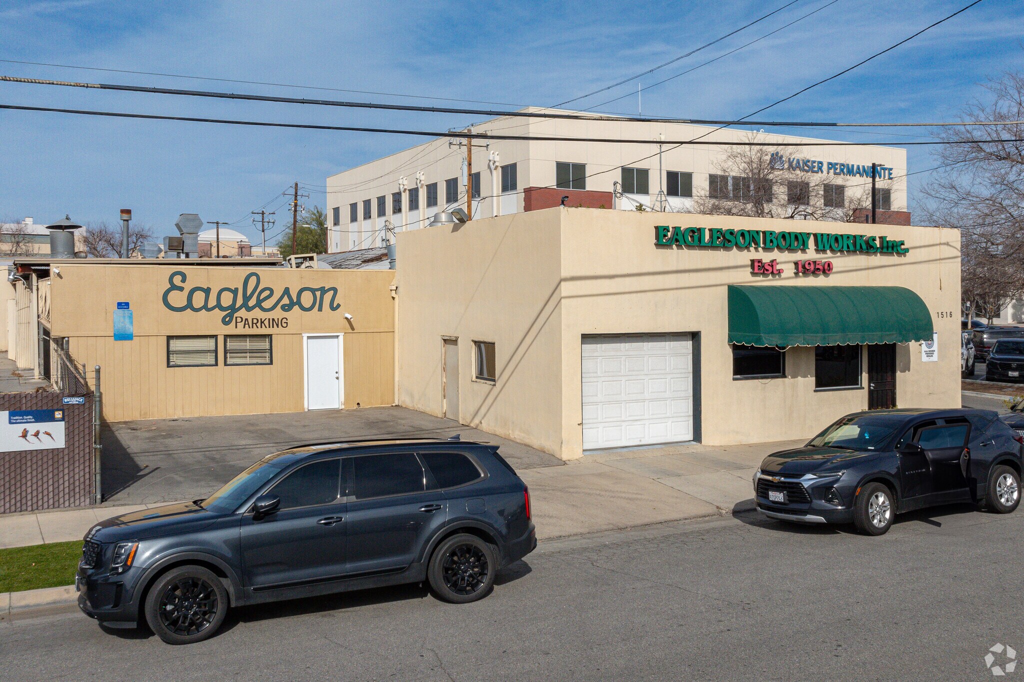 1517 25th St, Bakersfield, CA for sale Primary Photo- Image 1 of 14