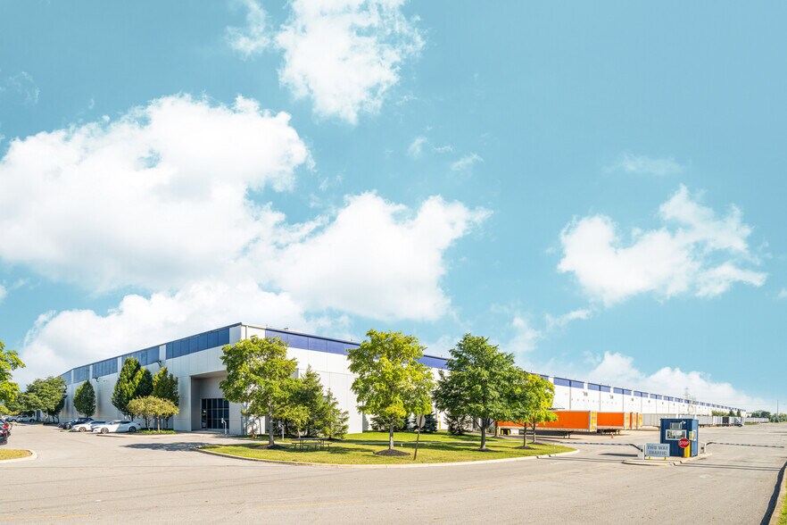 3051 Creekside Pky, Lockbourne, OH à louer - Vidéo sur l’inscription commerciale - Image 2 de 11