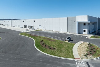 Plus de détails pour 450 Plaza Park Blvd, Lebanon Junction, KY - Industriel à vendre