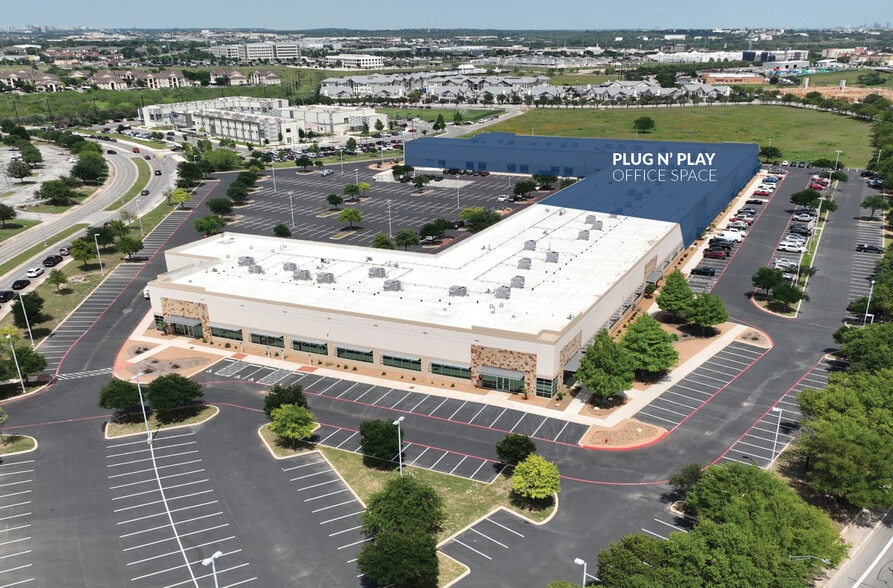 654 Richland Hills Dr, San Antonio, TX for lease - Building Photo - Image 1 of 14