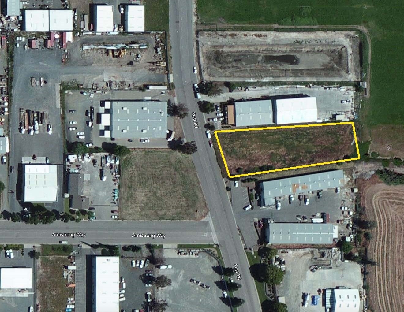 Post Rd, Oakdale, CA à vendre Photo du bâtiment- Image 1 de 2