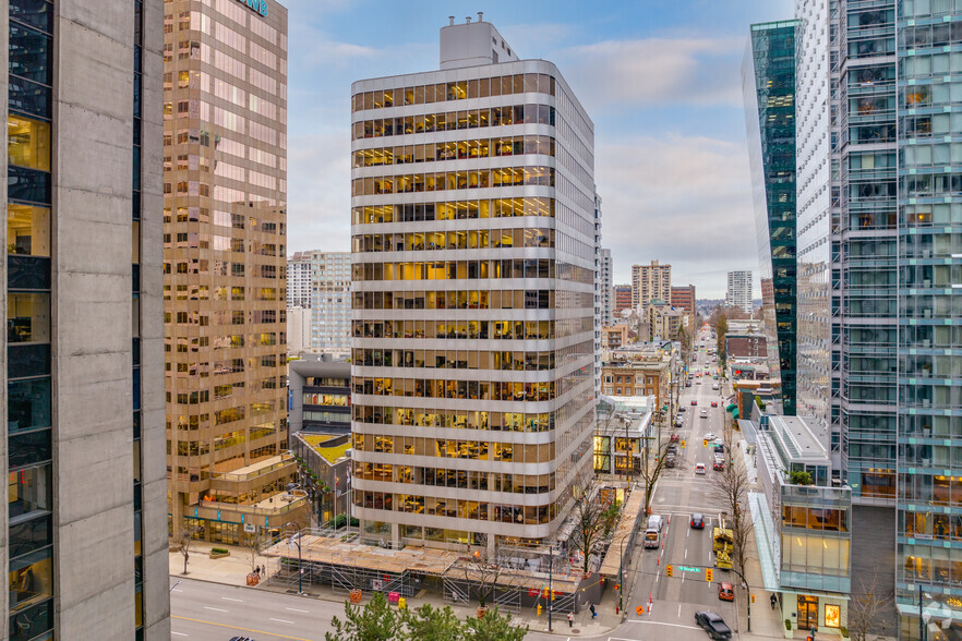 1090 W Georgia St, Vancouver, BC à louer - Photo du bâtiment - Image 1 de 5