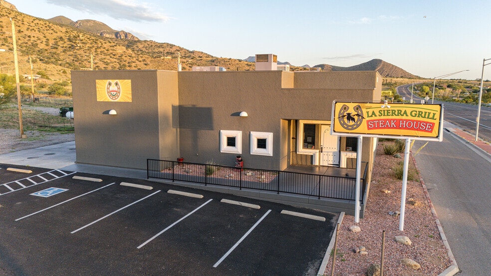 7196 S Highway 92, Hereford, AZ à vendre - Photo du bâtiment - Image 2 de 24