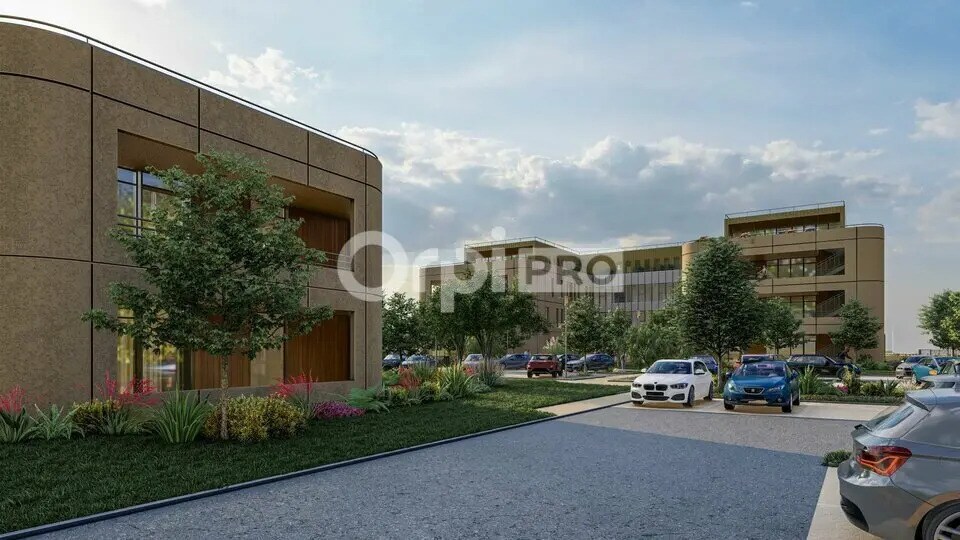 Office in Genas for lease - Building Photo - Image 1 of 17