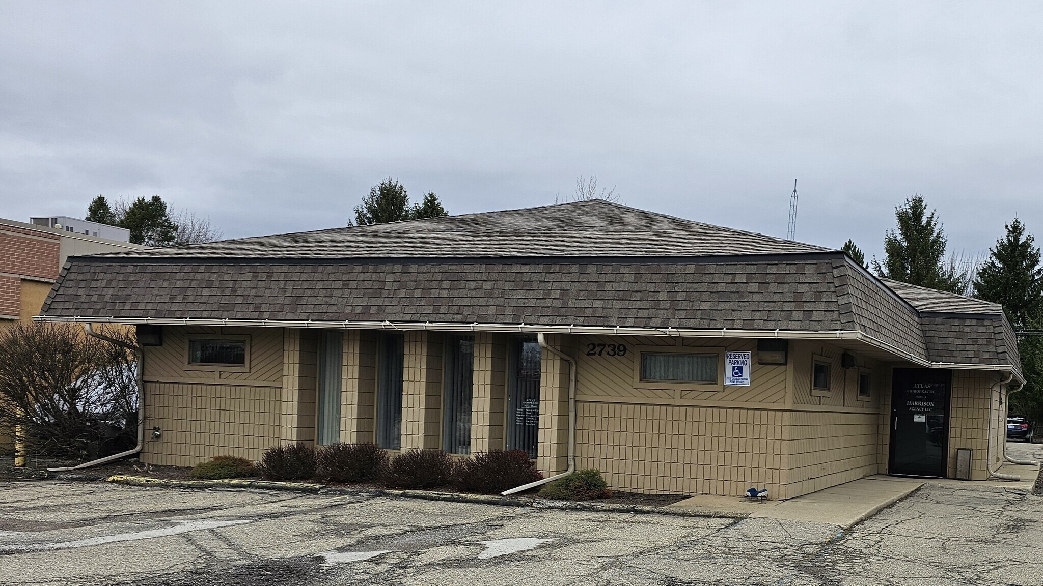 2739 E Grand River Ave, Howell, MI for lease Building Photo- Image 1 of 4