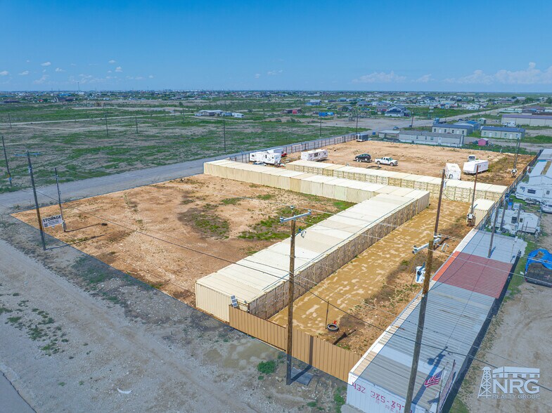 114 Betty Lou Dr, Odessa, TX à vendre - Photo du bâtiment - Image 3 de 9