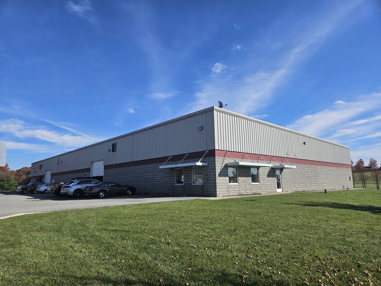 701 Tomahawk Dr, Kutztown, PA for lease - Primary Photo - Image 1 of 11