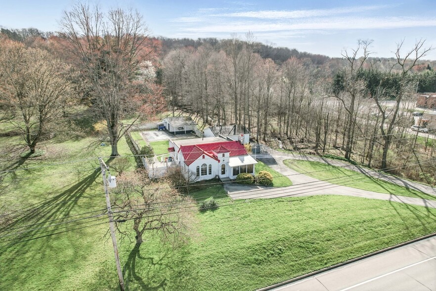 2341 S Hermitage Rd, Hermitage, PA for sale - Aerial - Image 2 of 5