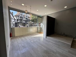 119-119B High St, Tonbridge à louer Photo intérieure- Image 2 de 5