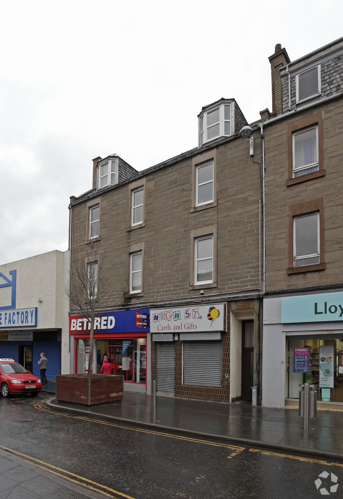 105-107 High St, Dundee for sale Primary Photo- Image 1 of 2