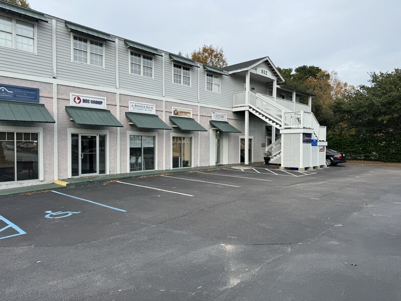 802 Coleman Blvd, Mount Pleasant, SC for lease - Building Photo - Image 2 of 5