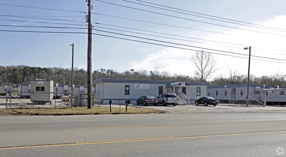 3502 E Governor John Sevier Hwy, Knoxville, TN à louer - Photo du bâtiment - Image 2 de 3