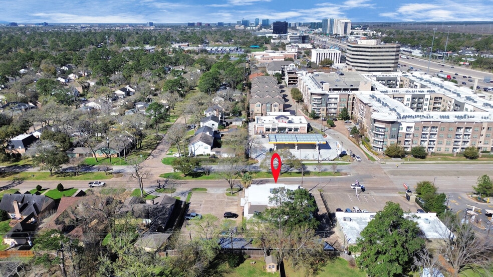 926 N Wilcrest Dr, Houston, TX for sale - Aerial - Image 3 of 20