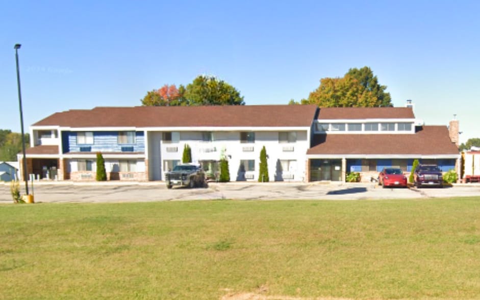 1700 2nd Ave NW, Stewartville, MN for sale - Primary Photo - Image 1 of 21