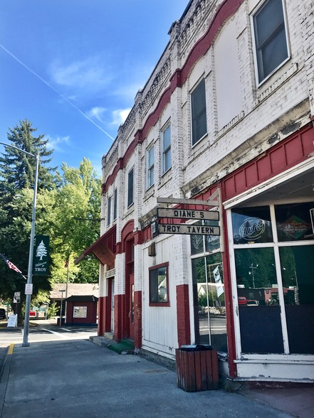 525 Main St, Troy, ID à vendre - Photo du bâtiment - Image 1 de 1