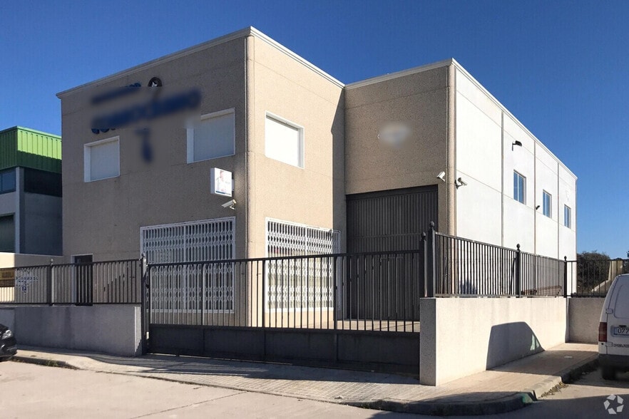 Industrial in Chapinería, Madrid for sale - Interior Photo - Image 1 of 6