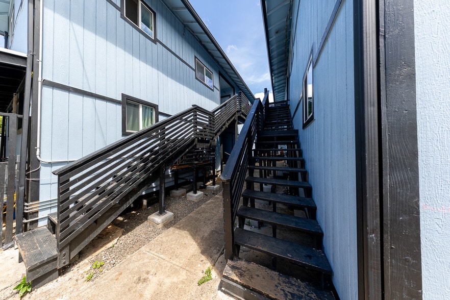 815 Lopez Ln, Honolulu, HI for sale - Building Photo - Image 3 of 37