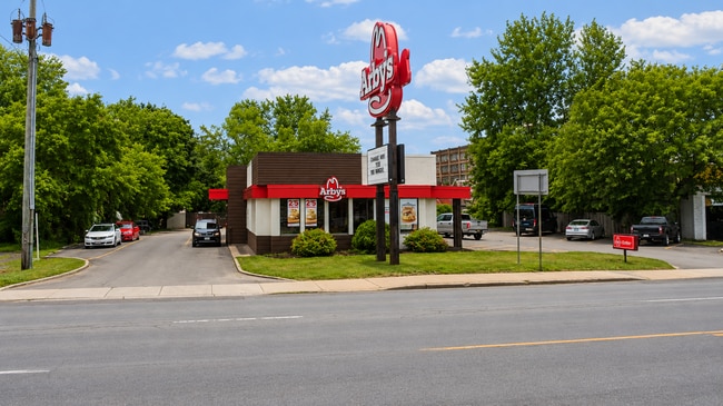Plus de détails pour 306 State St, Herkimer, NY - Commerce de détail à vendre