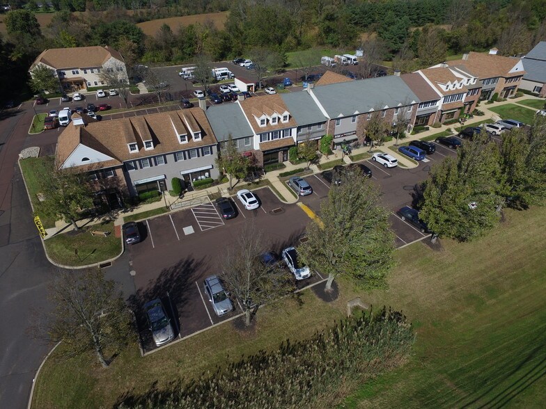 4950 York Rd, Buckingham, PA à louer - Photo du bâtiment - Image 1 de 12