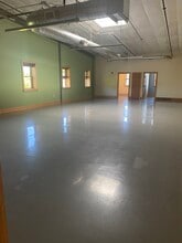 120 Shelton McMurphey Blvd, Eugene, OR for lease Interior Photo- Image 2 of 3