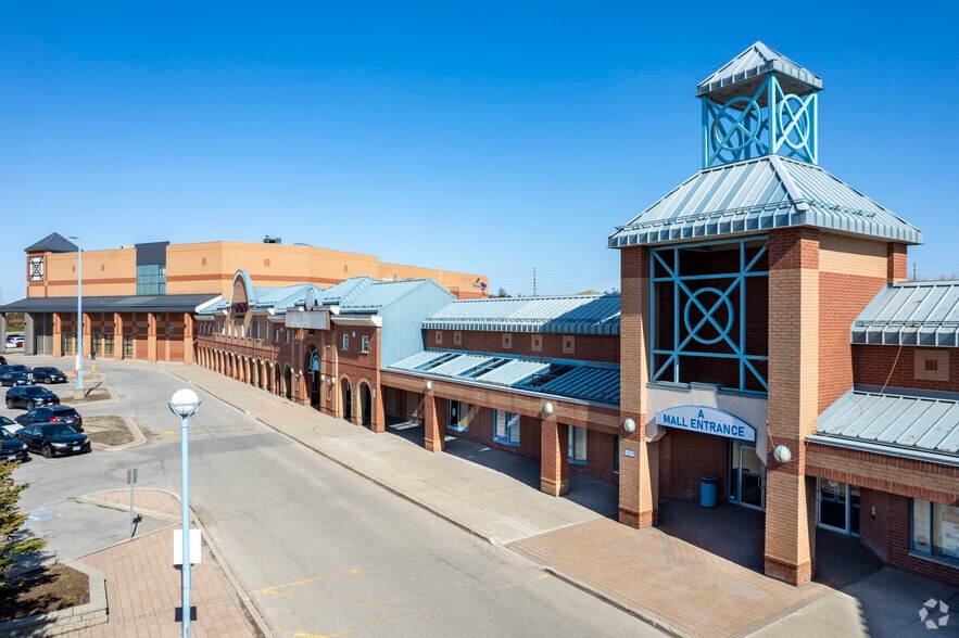 3255 Hwy 7 E, Markham, ON à vendre - Photo du bâtiment - Image 1 de 9