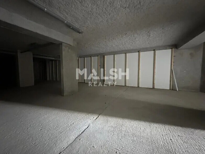 573 Rue D'Anse, Villefranche-sur-Saône à vendre - Photo intérieure - Image 3 de 4
