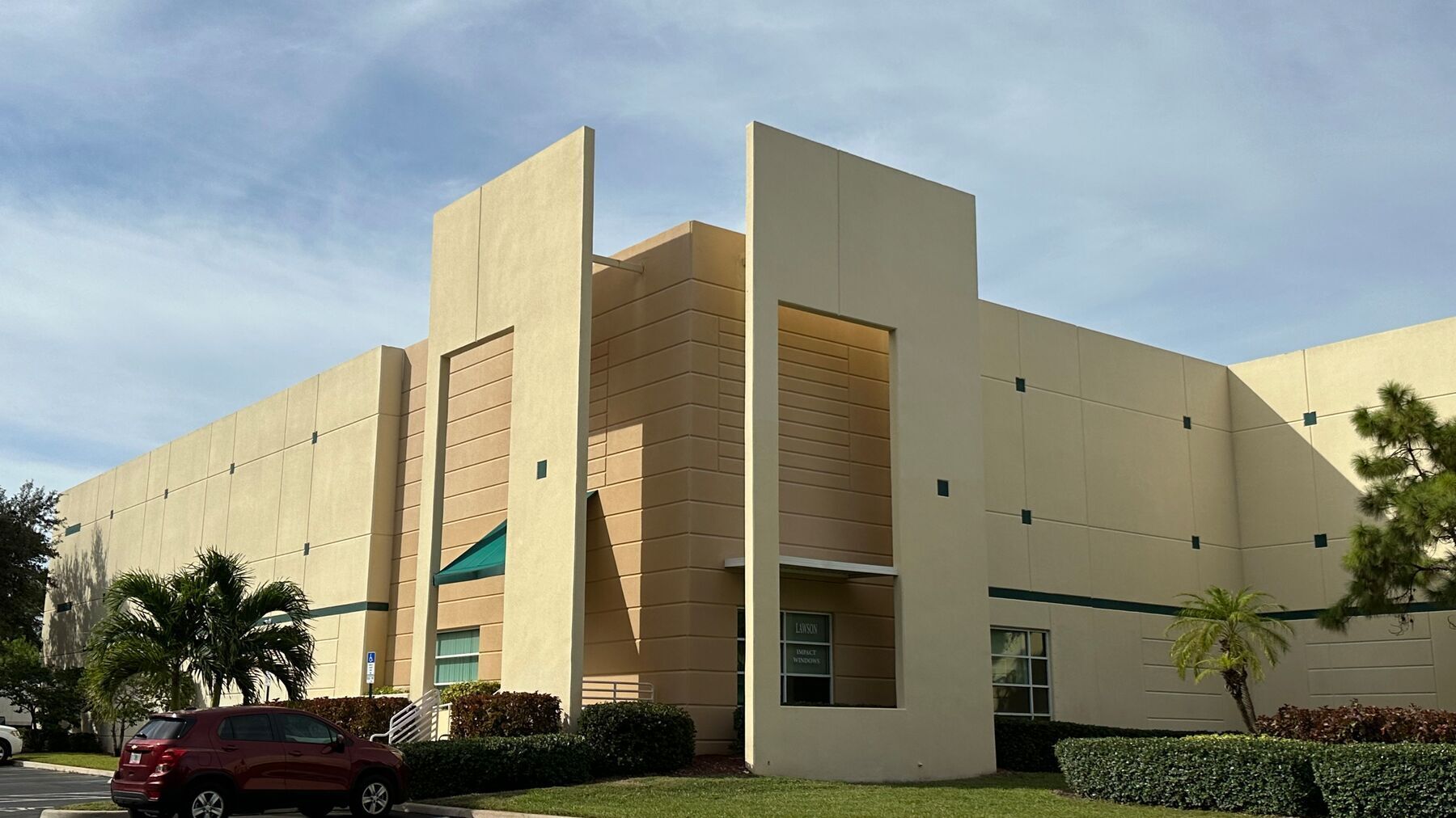 2035 High Ridge Rd, Boynton Beach, FL for lease Building Photo- Image 1 of 3