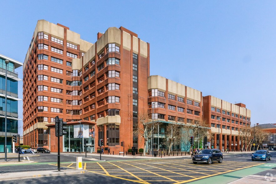 Wellington St, Leeds à louer - Photo du bâtiment - Image 3 de 25