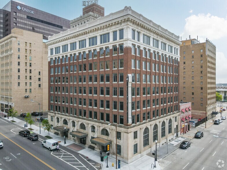 406 S Boulder Ave, Tulsa, OK à louer - Photo principale - Image 1 de 4