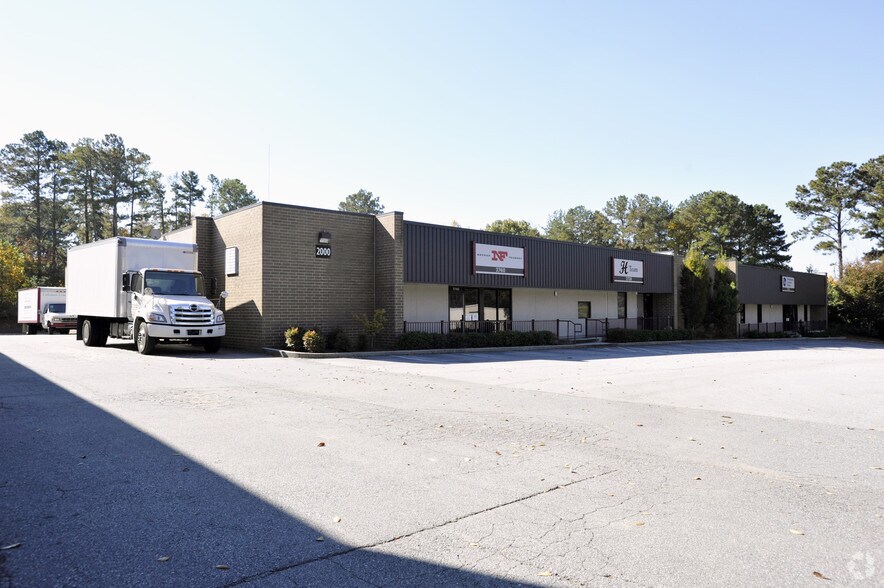2732-2740 S Cobb Industrial Blvd SE, Smyrna, GA à louer - Photo principale - Image 1 de 6